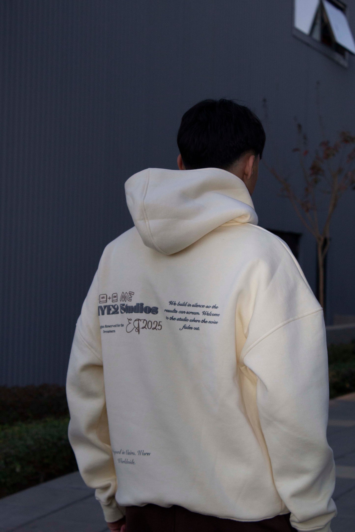 Raye2 Controlled Boxy Hoodie - Creamy