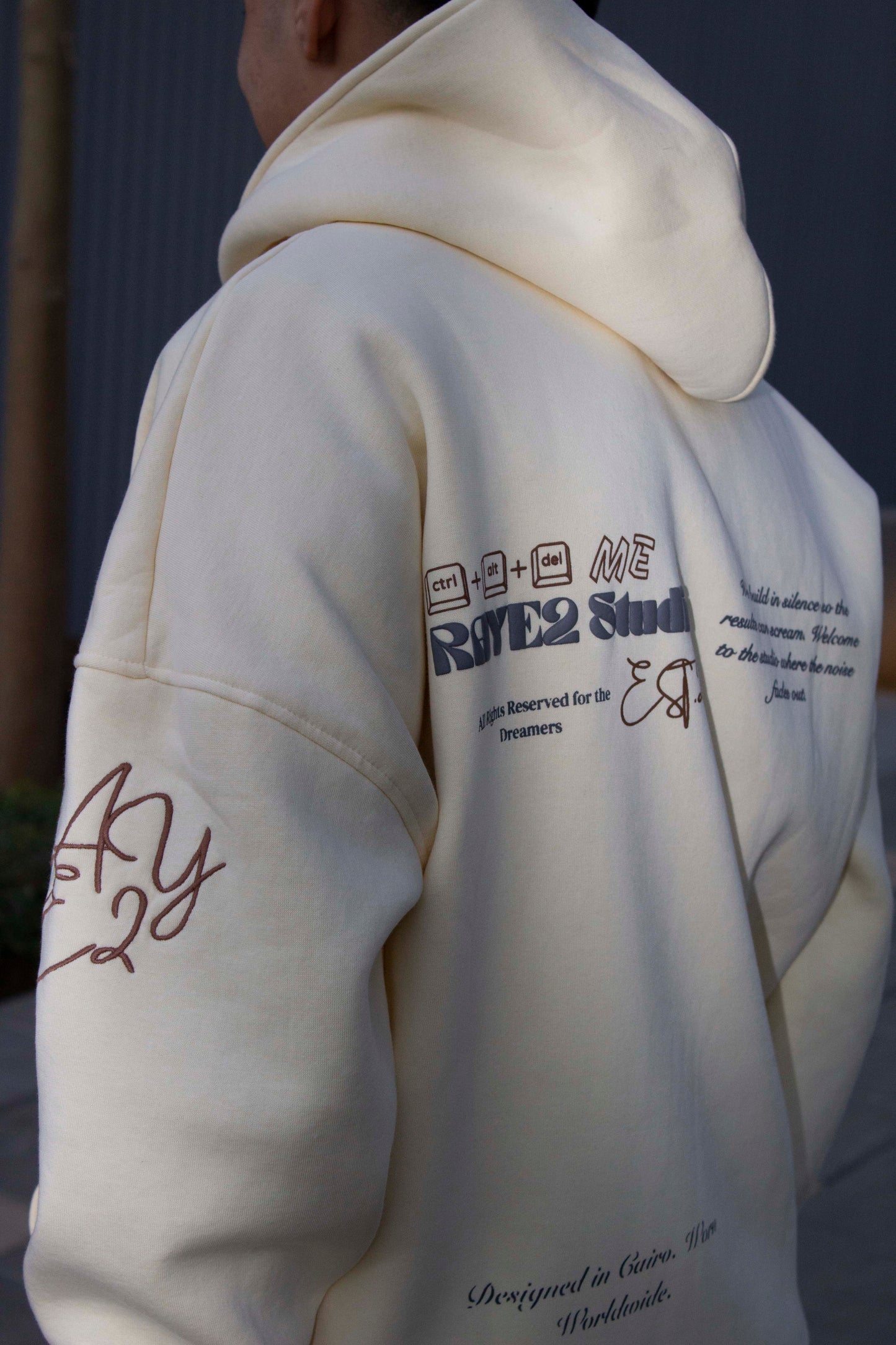 Raye2 Controlled Boxy Hoodie - Creamy
